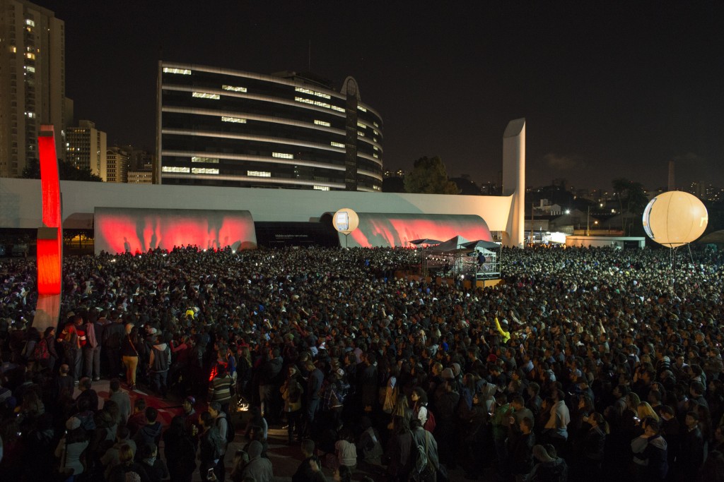 Cerca de 40 mil pessoas assistem musical Cazuza - Pro Dia Nascer Feliz no Memorial da América Latina, em São Paulo, em 26/6/2015 - Foto: Daniela Agostini/Divulgação