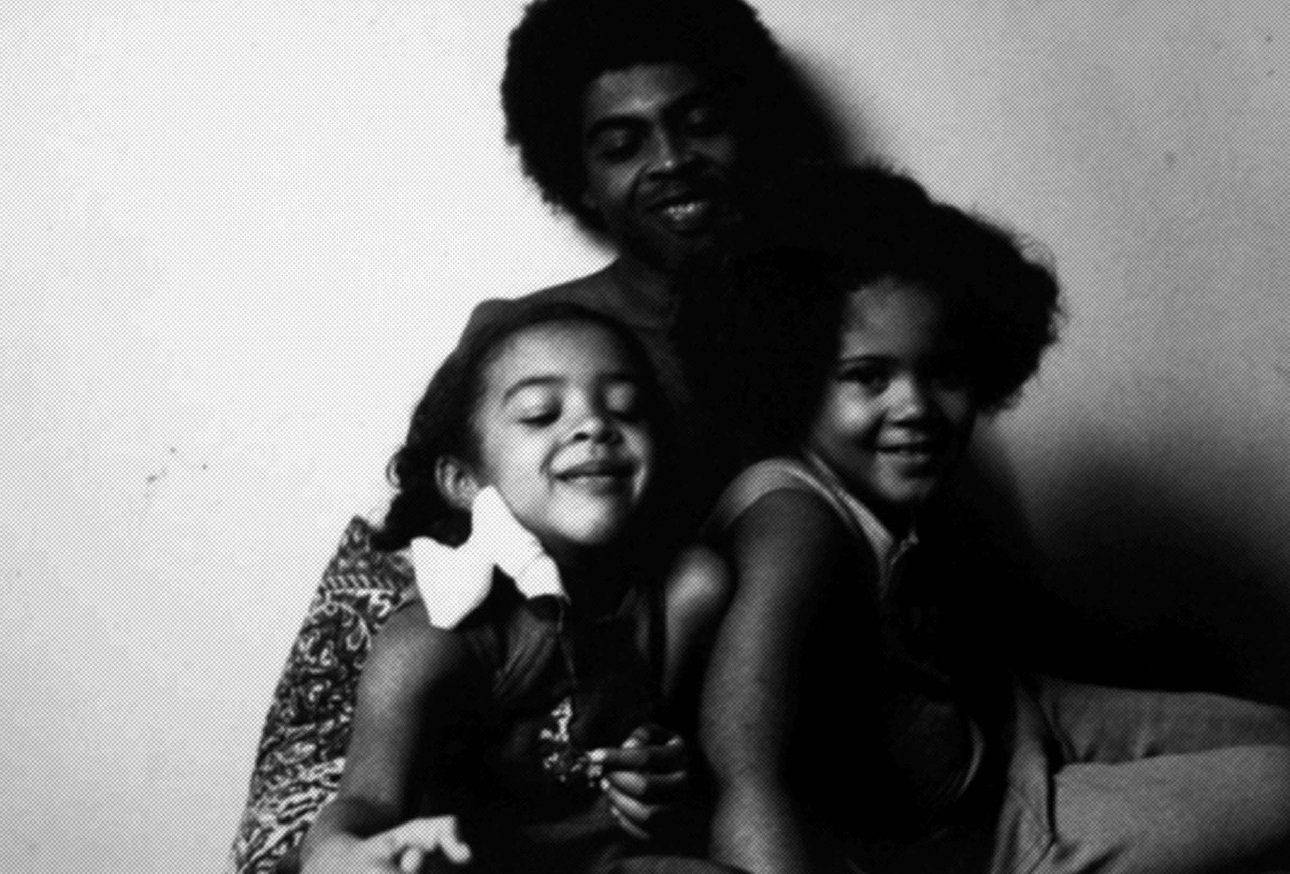 Gilberto Gil com as filhas Marília e Nara - Foto: Divulgação