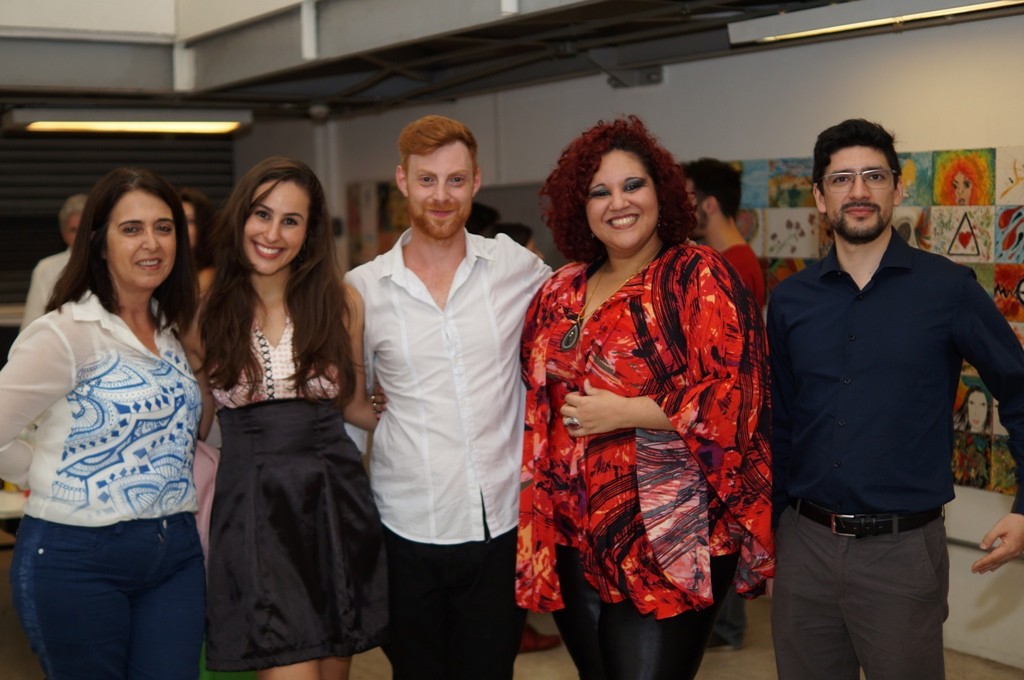 Ana Peñaloza, Lauanda Varone, Juan Manuel Tellategui, Liza Caetano e Gabriel Rivera - Foto: Roberto Ikeda