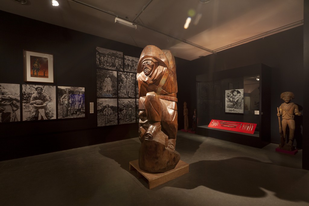 Exposição O Sertão da Caatinga, dos Santos, dos Beatos e dos Cabras da Peste (2011) - Foto: Henrique Luz 