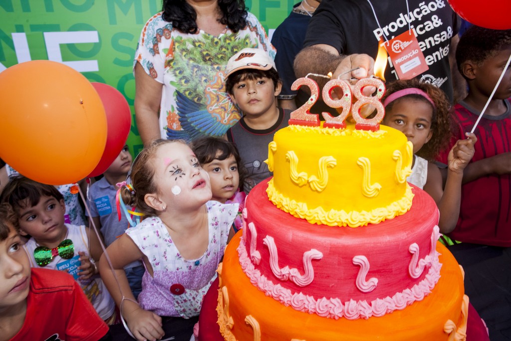 Crianças comemoram o aniversário de Tiradentes com o Cortejo da Arte - Foto: Leo Fontes/Universo Producao/Divulgação