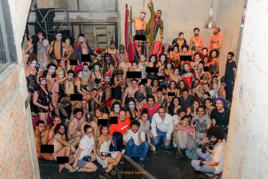 Sexo em multidão: orgia do filme A Filosofia na Alcova contou com 90 pessoas, garante Ivam Cabral - Foto: André Stefano/Divulgação