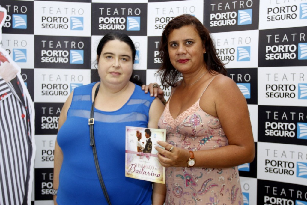 As jornalistas Nanda Roveri e Claudia Rolim estiveram na sessão - Foto: Paduardo/Phabrica de Imagens/Divulgação