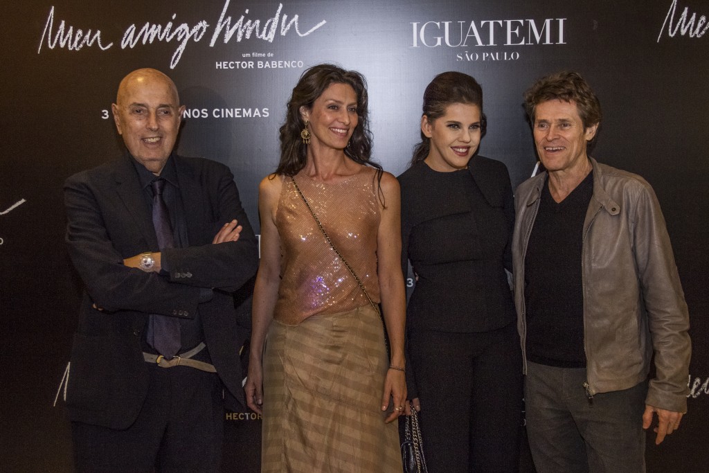 Hector Babenco, Maria Fernanda Cândido, Bárbara Paz e Willen Dafoe - Foto: Divulgação