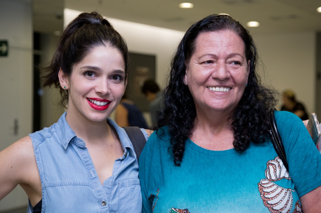 Sabrina Petraglia e Wilma de Souza estiveram na plateia - Foto: Paulo Lopes/Divulgação