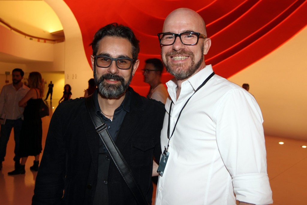 O ator e diretor Eric Lenate e o produtor Ricardo Grasson - Foto: Sergio Castro/Divulgação