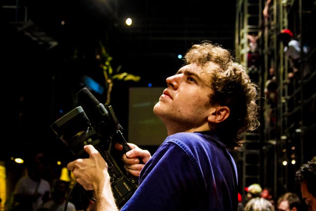 Igor Marotti Dumont no Ato Cultura pela Democracia no Teat(r)o Oficina, em São Paulo - 4/4/2016 - Foto: Jennifer Glass/Fotos do Ofício/Divulgação