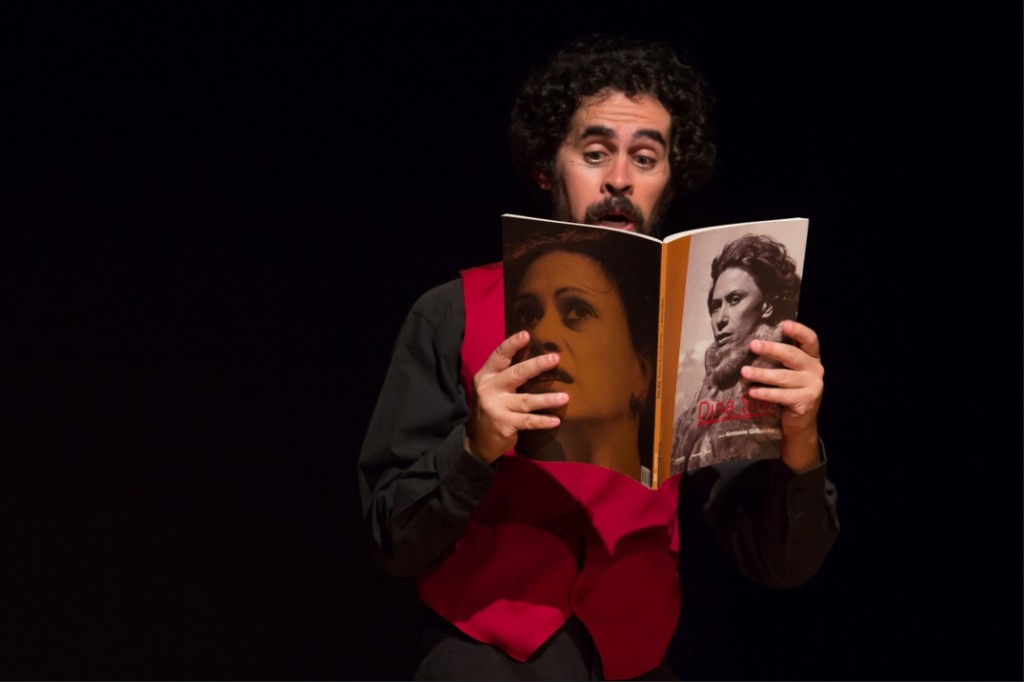 Bruno Fracchia celebrou vida de Paulo José no monólogo Algumas Histórias - Foto: Humberto Araujo