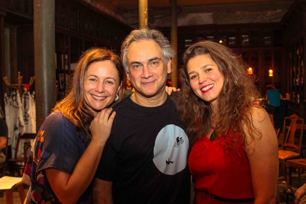 Evelyn Klein, Gustavo Kurlat e Tatiana Caltabiano - Foto: Jonatas Marques/Divulgação