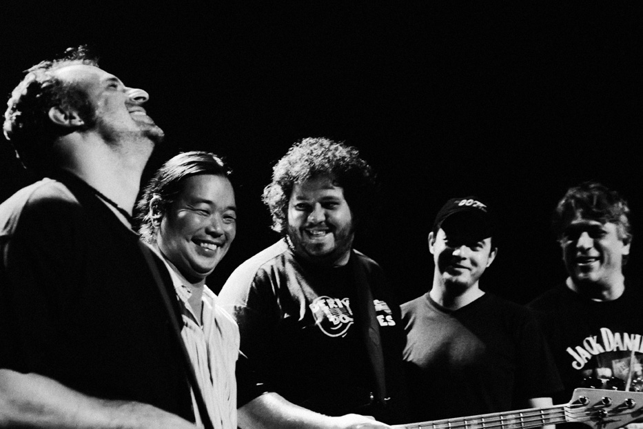 Mário Bortolotto com integrantes de sua banda Saco de Ratos - Foto: Divulgação