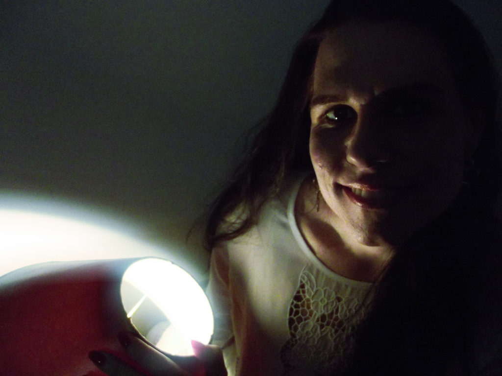 Andréa Luize Zanelato em seu apartamento, em São Paulo - Foto: Miguel Arcanjo Prado