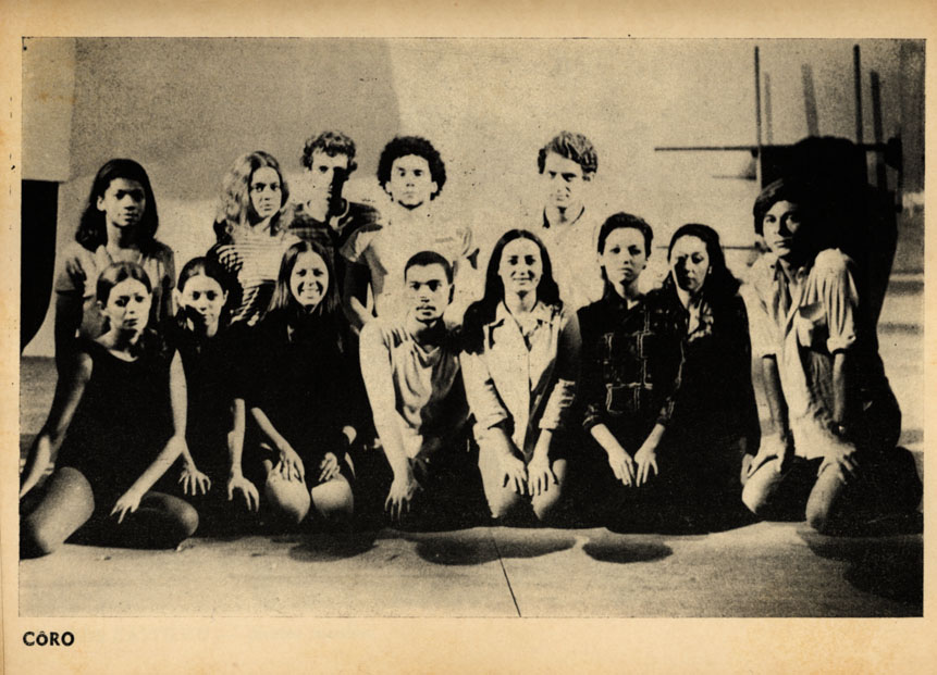 Coro do musical Roda Viva em 1968 - Foto: Divulgação - Blog do Arcanjo