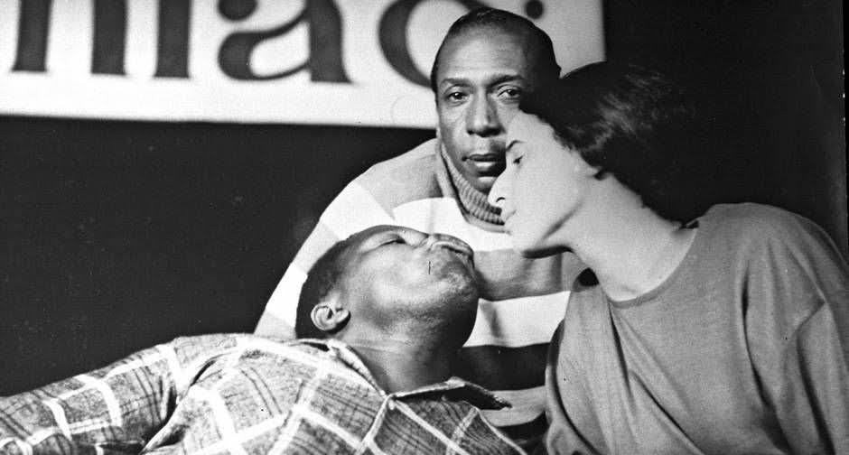 Zé Keti com João do Vale e Maria Bethânia no lendário espetáculo Opinião, de 1964 - Foto: Divulgação - Blog do Arcanjo