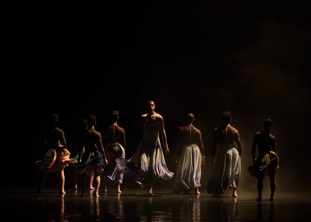 Umbó, coreografia de Leilane Teles com a São Paulo Companhia de Dança - Foto: Marcelo Machado/Divulgação - Blog do Arcanjo
