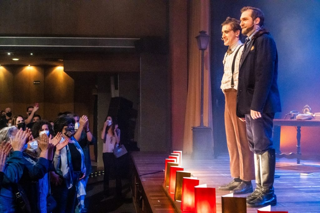 Marcel Octavio e Thiago Perticarrari na estreia do musical Assassinato para Dois no Teatro das Artes - Foto: Edson Lopes Jr. - Blog do Arcanjo