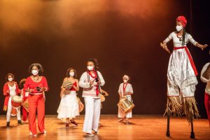 Ilu Obá De Min, vencedor em Especial, no Prêmio Arcanjo de Cultura 2021 no Theatro Municipal de São Paulo - Foto Edson Lopes Jr. - Blog do Arcanjo