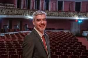 Bob Sousa, jurado de Artes Visuais do Pêmio Arcanjo de Cultura no Theatro Municipal de São Paulo - Foto Edson Lopes Jr. - Blog do Arcanjo
