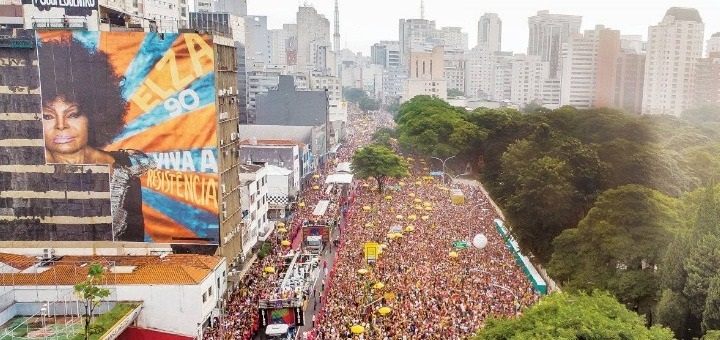 Baixo Augusta promete eletrizar Vale do Anhangabaú no domingo 24/4 com seu Festival de Carnaval Vai Passar - Foto: Edson Lopes Jr. - Blog do Arcanjo