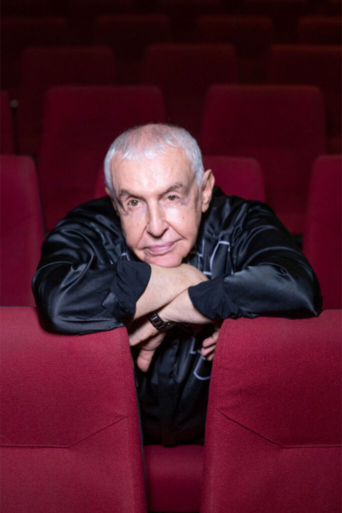 Elias Andreato é o diretor de Amor por Anexins no Teatro Eva Herz - Foto: Rafa Marques – Blog do Arcanjo