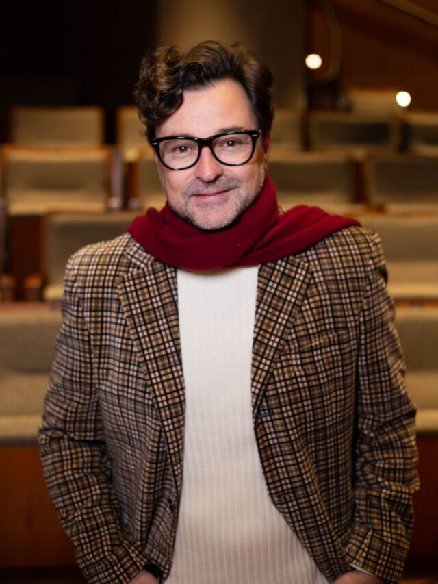 Emilio Orciollo estreia Muito Pelo Contrário no Teatro Unimed