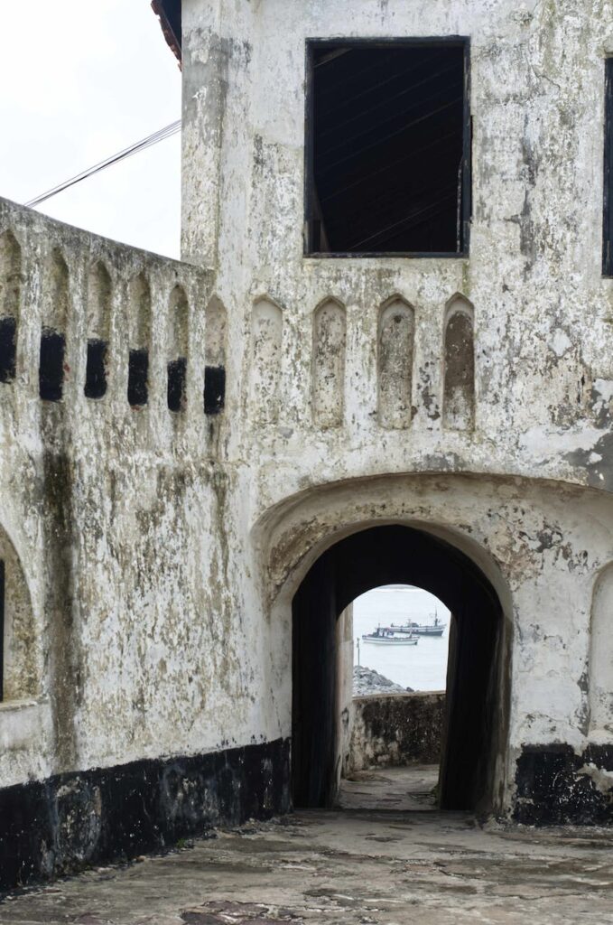 facade of elmina castle